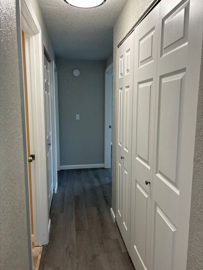 Photo - ALVJ904 Unit ALVJ902