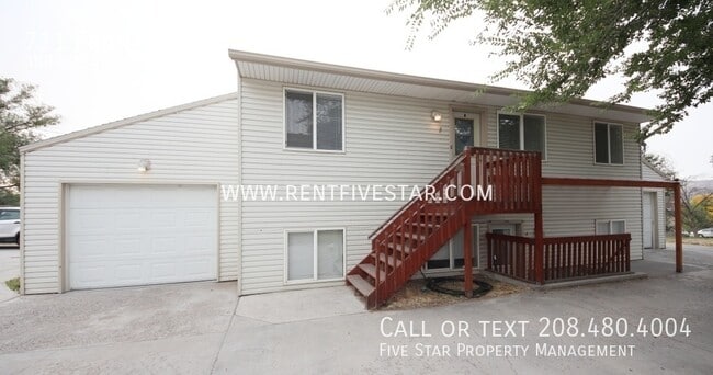 Building Photo - 711 Franklin Ave Rental