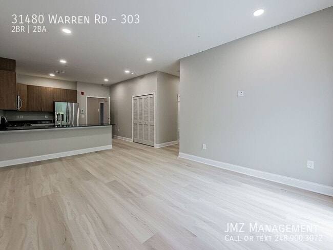 Photo - 31480 Warren Rd Unit 303