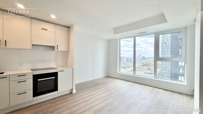 Building Photo - 1 Quarrington Ln Unit 1 Quarrington Ln, North York, Ontario M3C 0S4