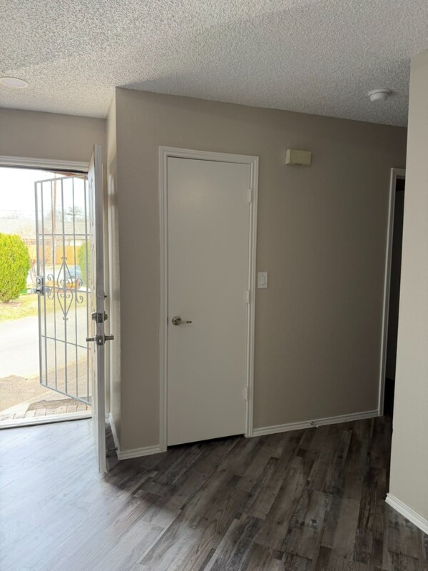 Photo - 3016 Gregory Ln