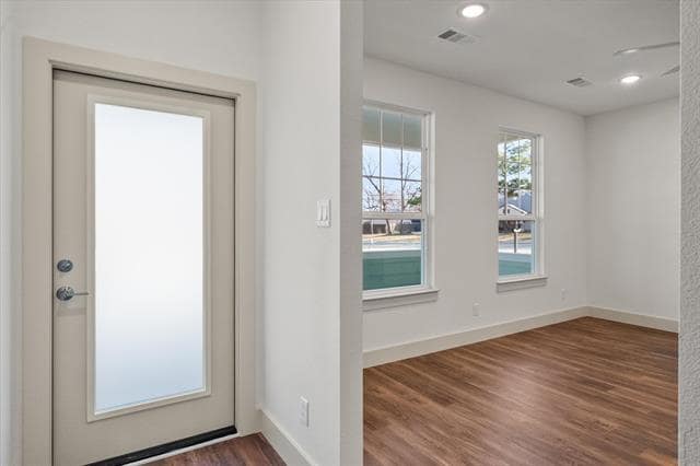 Photo - 506 E Kimball St