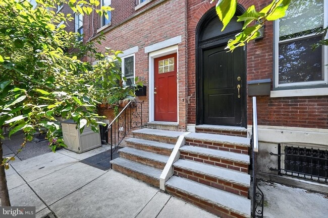 Building Photo - 1438 S 13th St