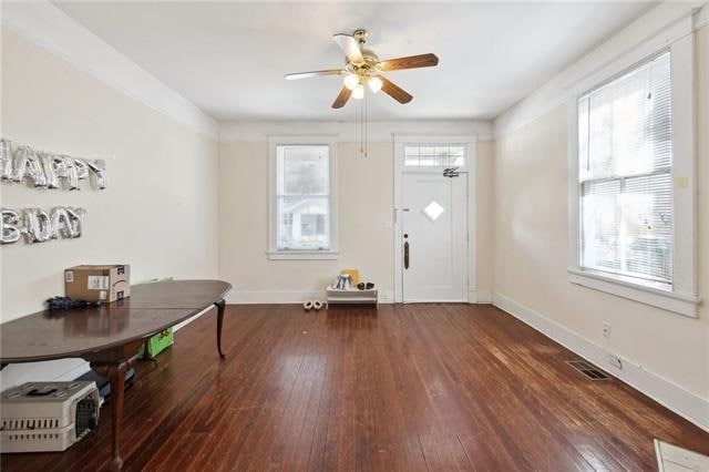 Photo - 7710 Plum St