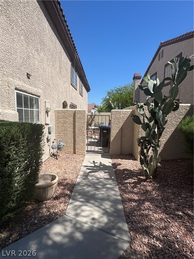 Photo - 2604 Autumn Blaze Ave
