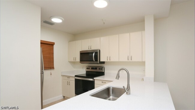 Photo - 4455 Botanical Pl Cir Unit 5-104