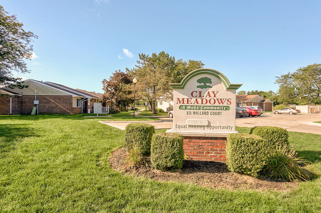 Clay Meadows - Clay Meadows Apartments