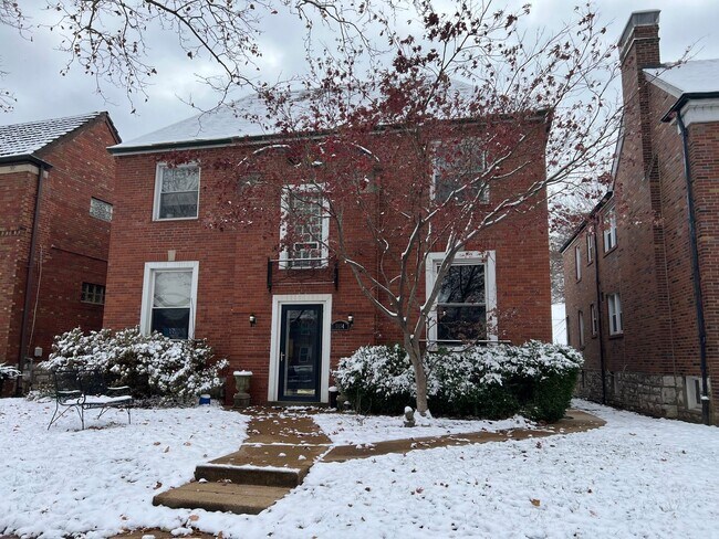 Building Photo - 5834 Nottingham Ave Unit 5834 Nottingham 1E