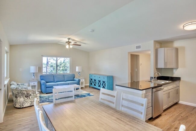 Photo - Magnolia Cove Apartments and Marina