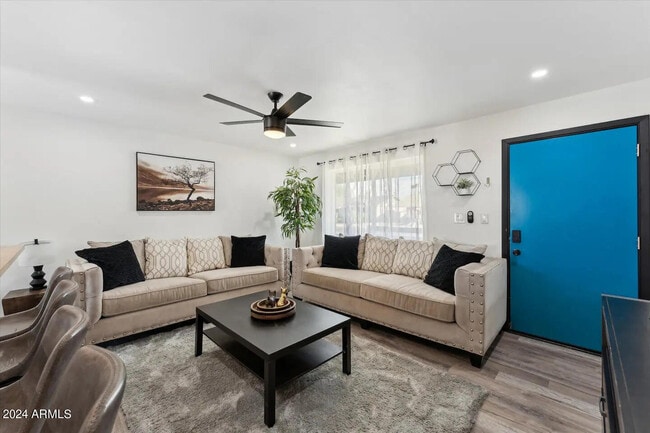 Photo - 3808 W Las Palmaritas Dr