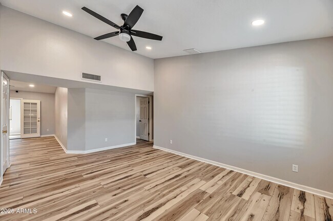 Photo - 6502 E Grandview Dr