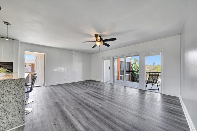 Photo - 516 Osprey Dr Unit 16c