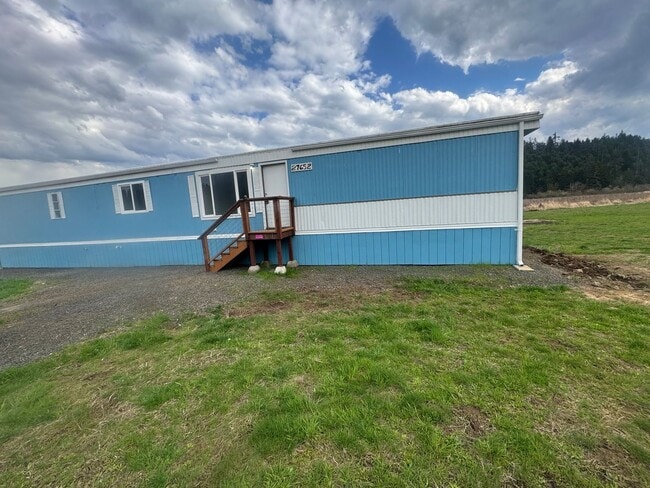 Photo - 27652 Siuslaw Rd