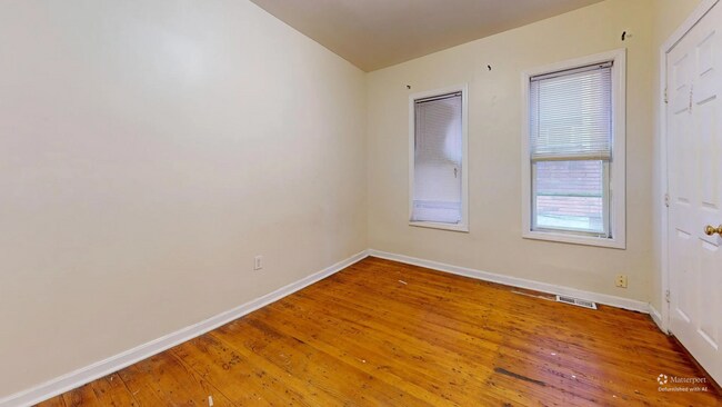 Photo - 15-17 Langdon St. Unit 15-1 Unidad 15-1