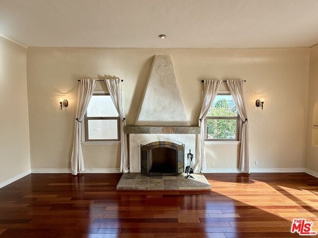 Photo - 1227 Ridgeley Dr Unidad (Upper)