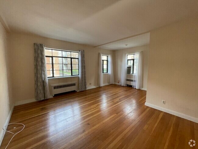 Building Photo - 79 Sutherland Rd Unit 3 Rental