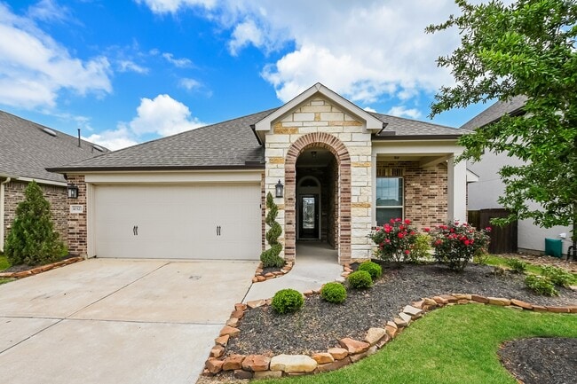 Building Photo - 10327 Armstrong Dr