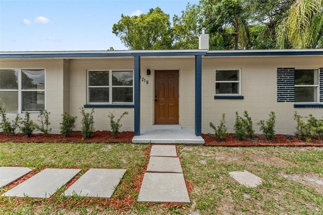 Photo - 1218 Crescent St