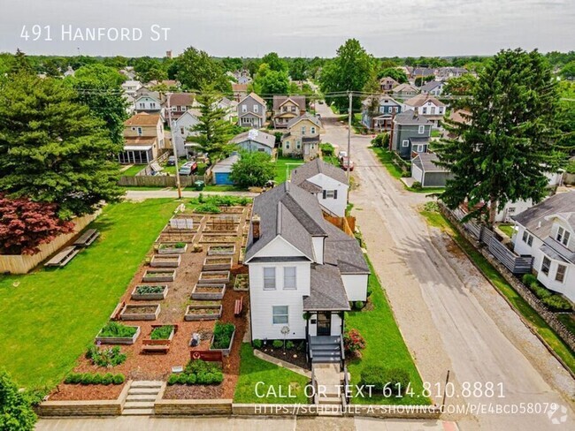 Building Photo - Four Bedroom Home- Southside