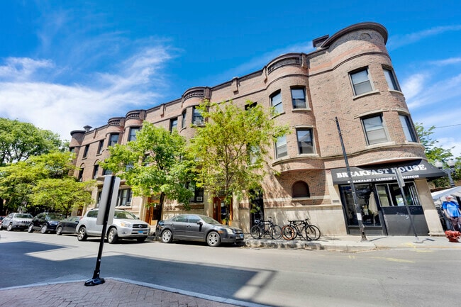 Building Photo - 1010 W Dakin St