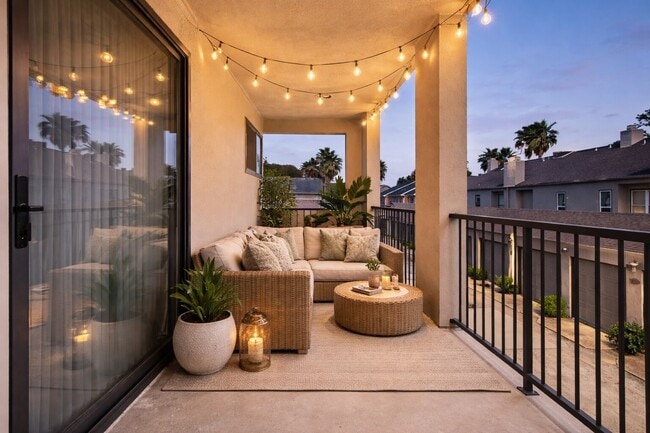 Photo - 2440 Bering Dr