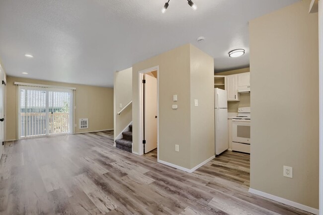Photo - 18609 103rd Ave NE Unit 4