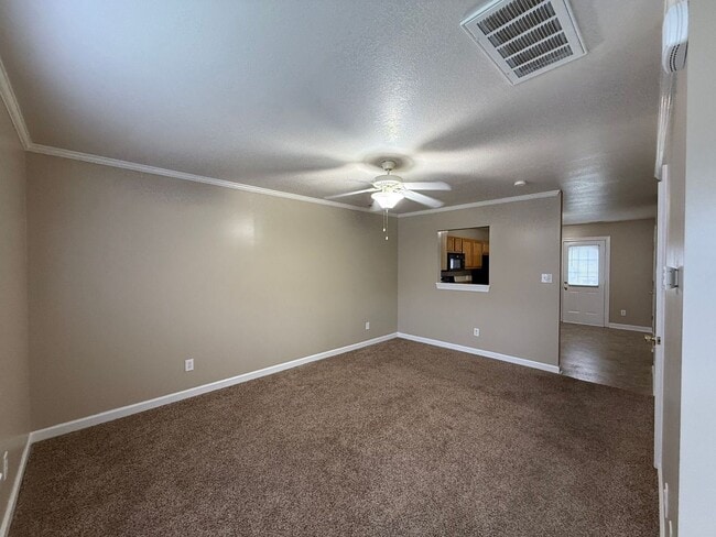 Photo - 110 Ashwood Dr