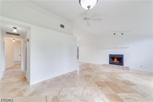 Photo - 9225 Pineapple Rd