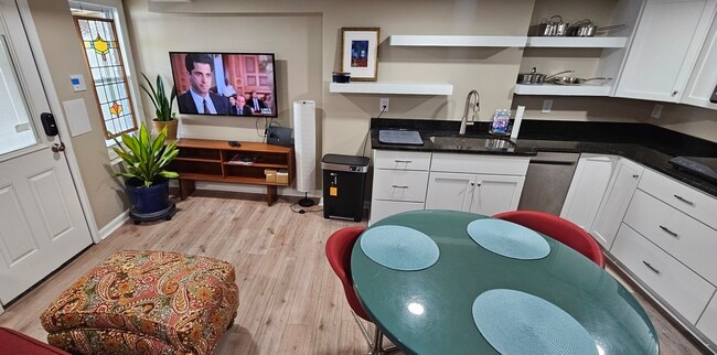 Photo - 4633 Kernwood Ave Unidad Basement