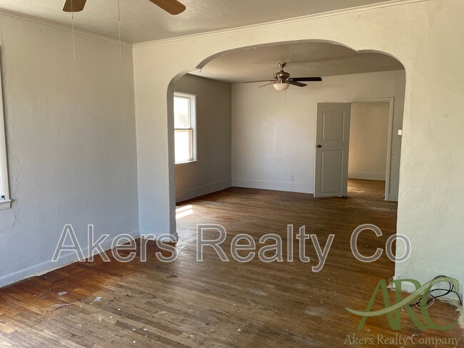 Photo - 1413 Cedar St