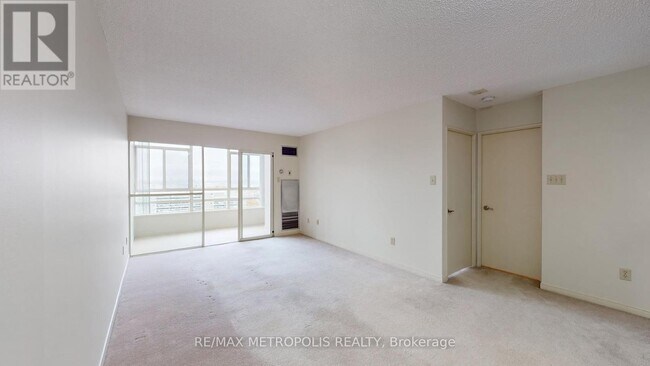 Photo - 75 King St E Unité 1709