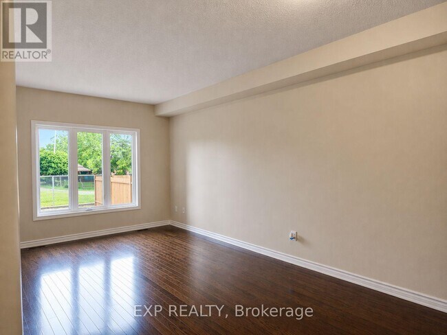 Photo - 34 Palace St