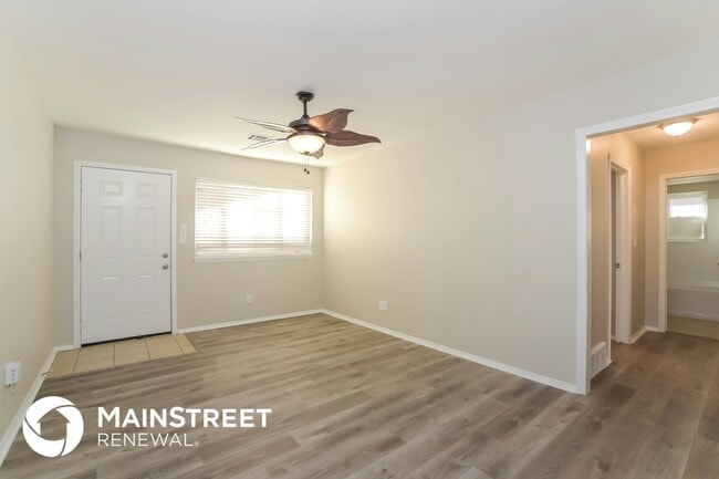 Photo - 309 S Dallas Ave