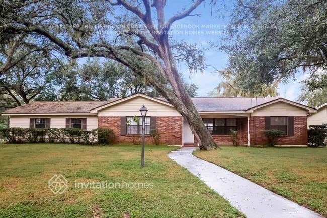 Building Photo - 506 E Hilda Dr