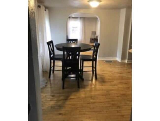 Photo - 838 S Roosevelt St
