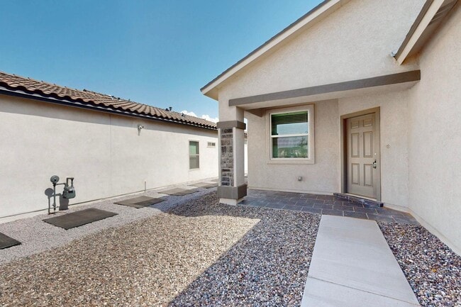 Photo - Charming 3 bedroom, 2 bath home in East El...