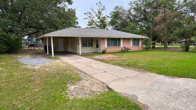 Photo - 202 Gross St