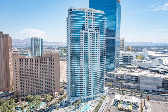 Building Photo - 2700 S Las Vegas Blvd Unit 4005