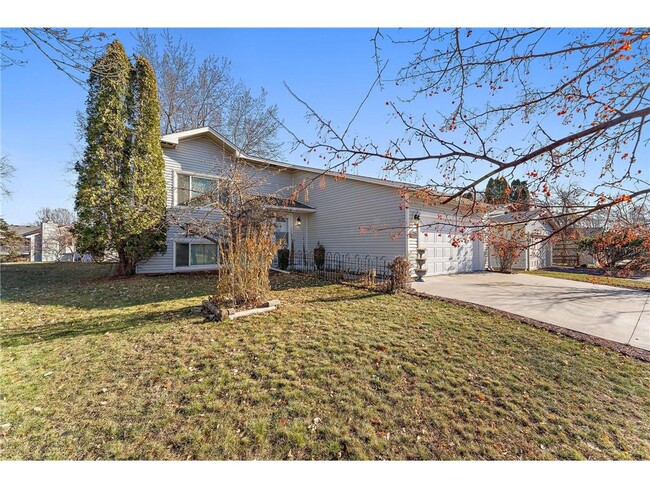 Photo - 13753 Glenhurst Ave