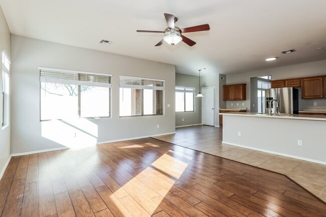 Photo - 14436 N 162nd Ln