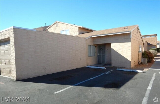 Building Photo - MINUTES FROM EVERTYTHING- AIRPORT, UNLV CA... Unit B Rental