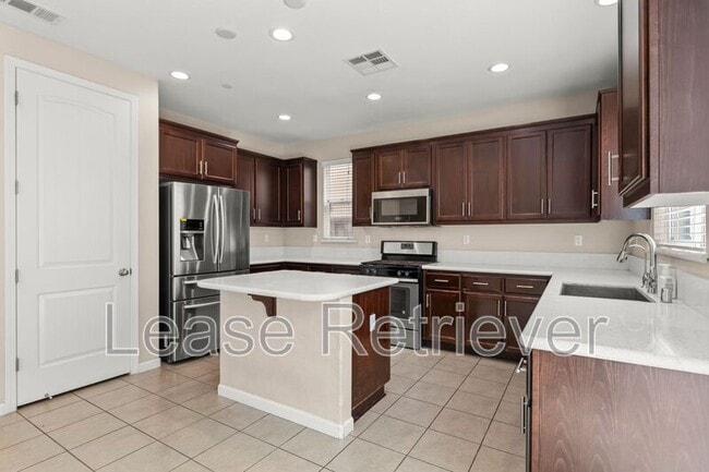 2631 Clarita Dr