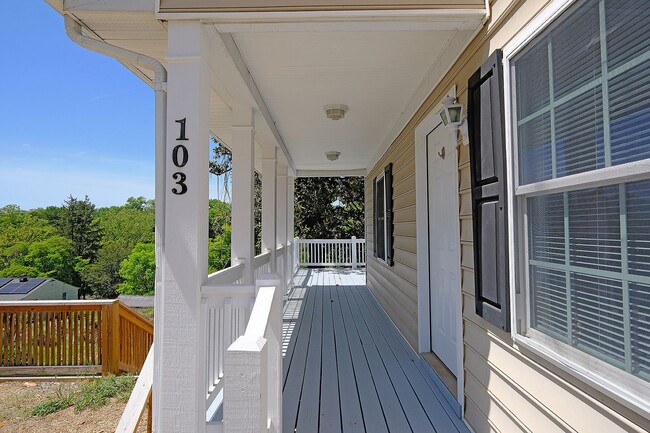 Photo - Charming Move-in Ready Downtown Home With Updates
