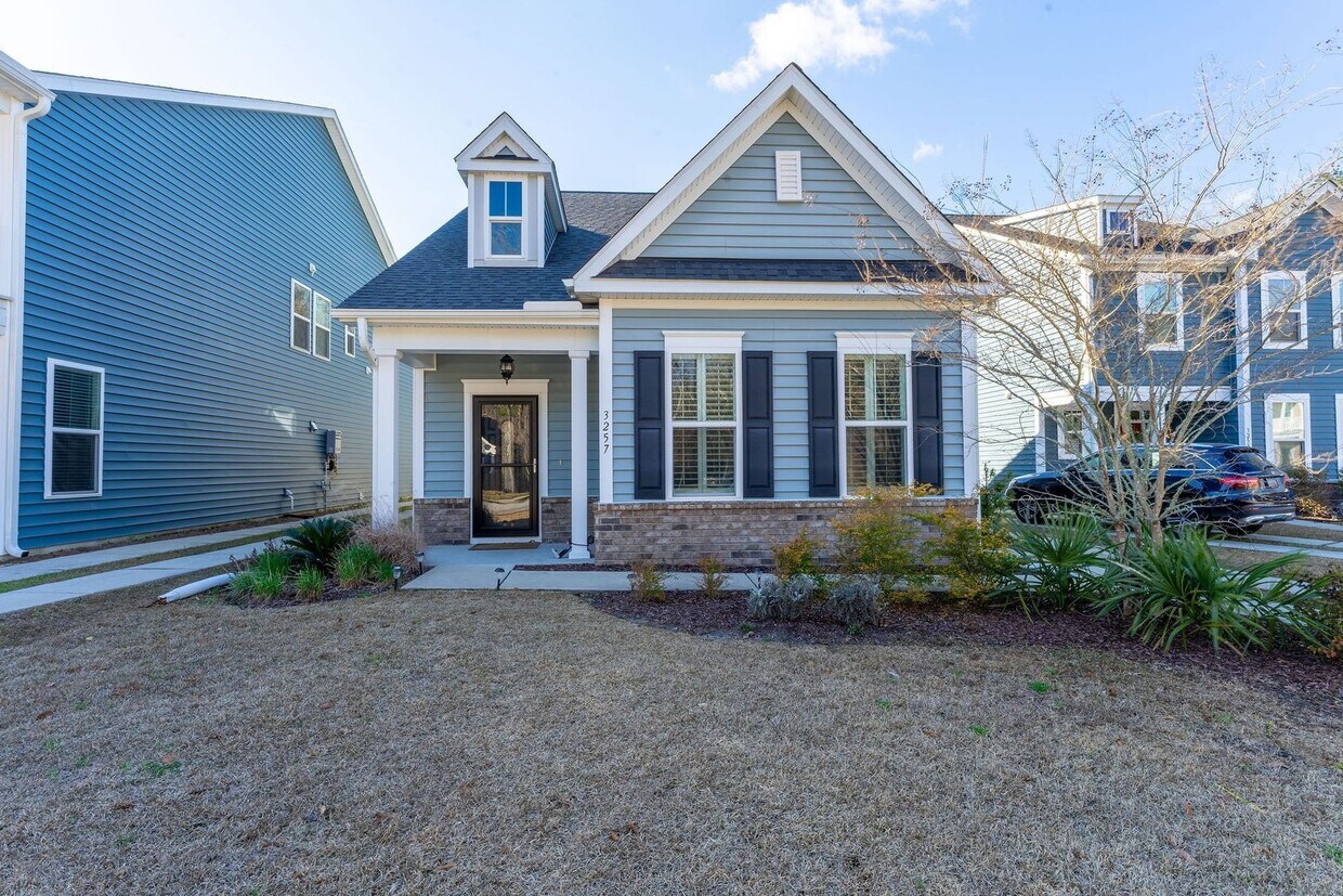 3 Bedroom 2.5 Bath House in Boltons Landin... - 3 Bedroom 2.5 Bath House in Boltons Landin...