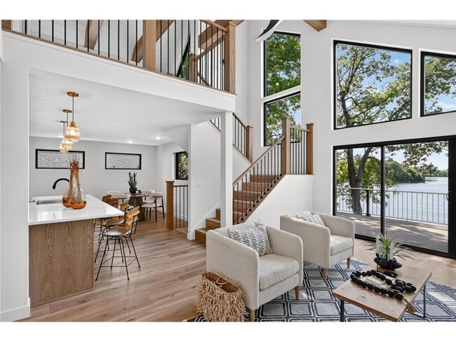 13144 Maple Cir Dr SE