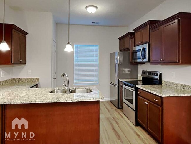 Photo - 302 Negri Ct