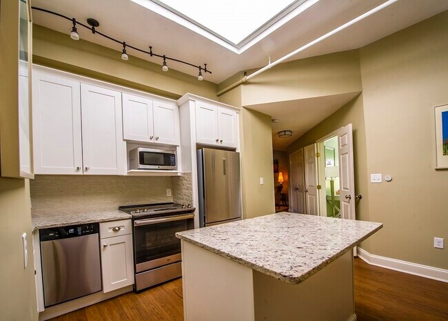 Photo - 188 North St Unidad #61