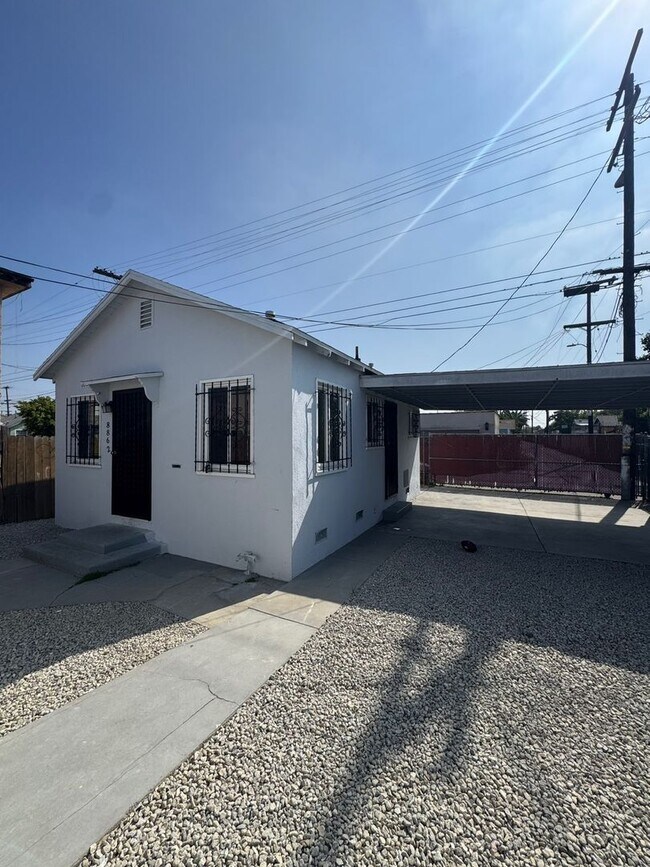 Photo - 8860-8862 S Central Ave Unit 8862