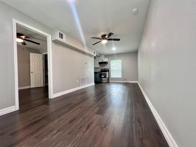 Photo - 207 Avenue A