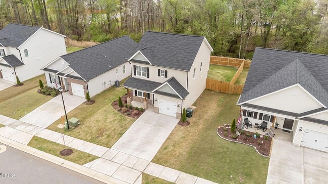 Photo - 360 Maidenhair Pl